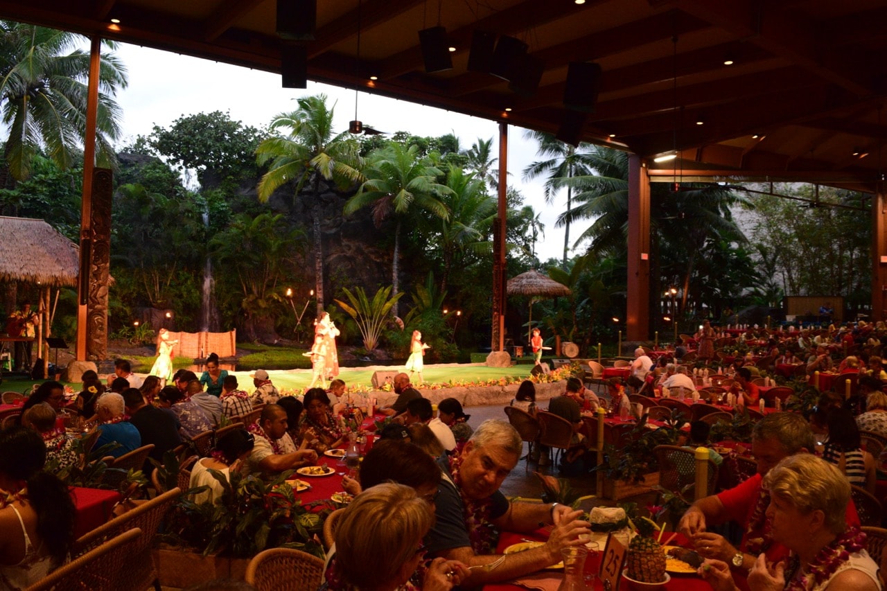 Ali'i Luau Buffet at Polynesian Cultural Center (PCC